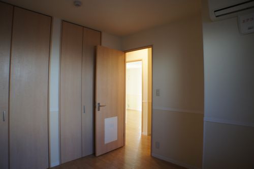 エテルノ弥勒寺 206号-8