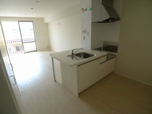 スウェル湘南 102号-3