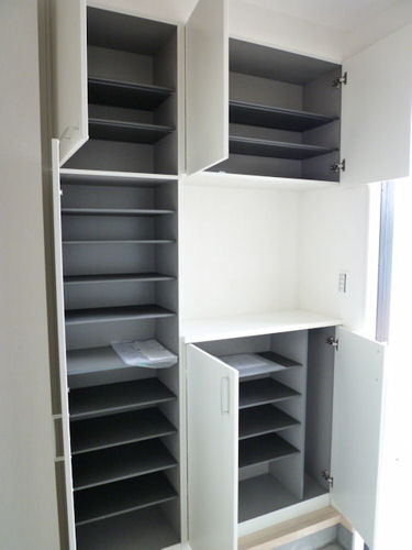 ビルネブリューテ 101号-11