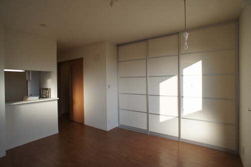 スカイビレッジ 302号-4