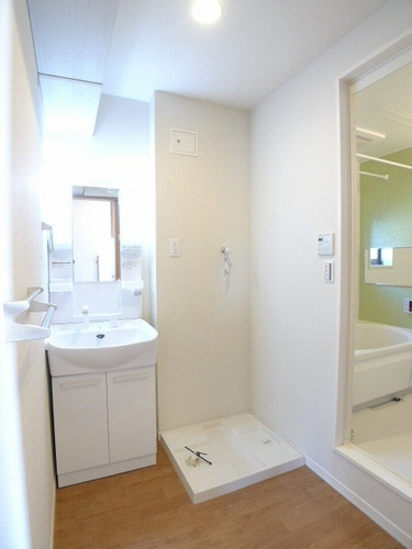 ラピュータ鎌倉 201号-4