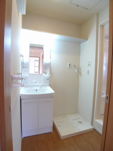 フロレスタ 202号-9