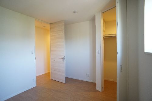 エクラシエ茅ヶ崎 202号-4