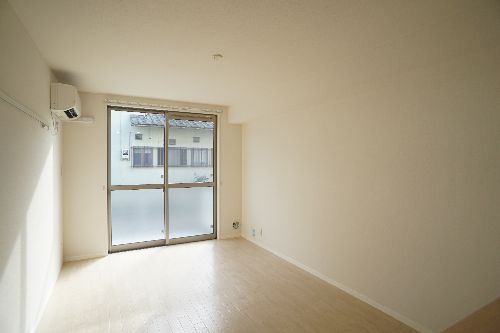 湘南レジデンス　Ｅ 102号-2