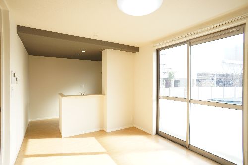 アーバン湘南 101号-2
