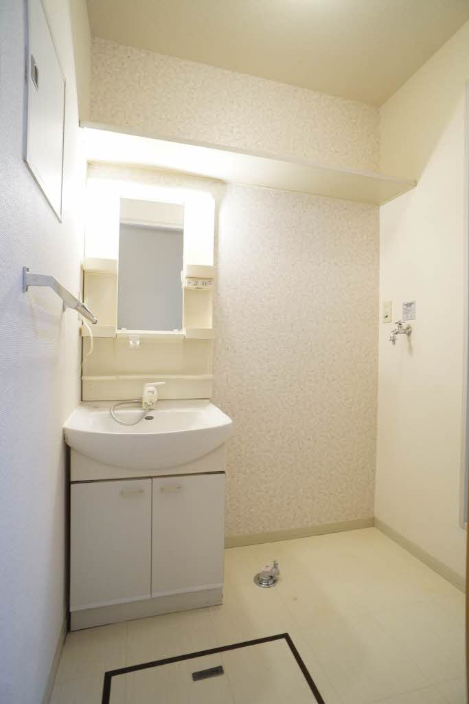 グランシード平塚 102号-9