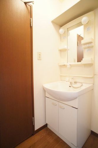 コーポリバーサイド 203号-9