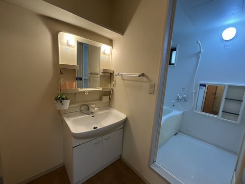 ディアス・ワンズ 202号-7