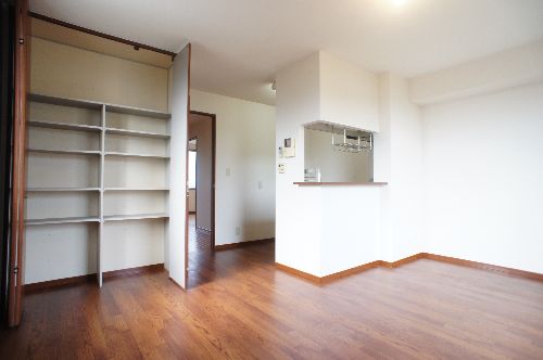 フローエン 201号-2