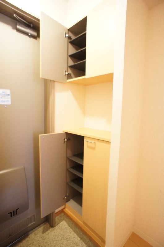 リブバレーナ 105号-11