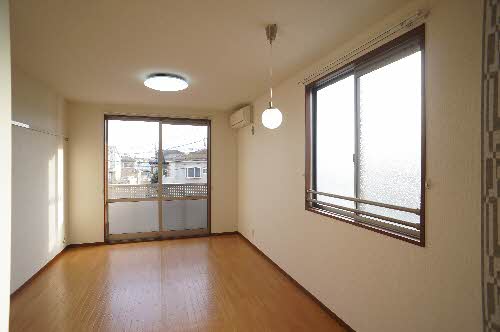 ソレイユ浜田 壱番館 201号-3