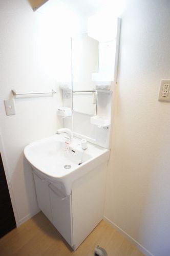 ストーリア 201号-5