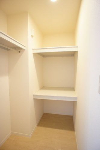 ストーリア 201号-6