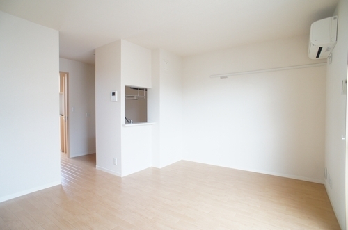 クレールアカラ 102号-3