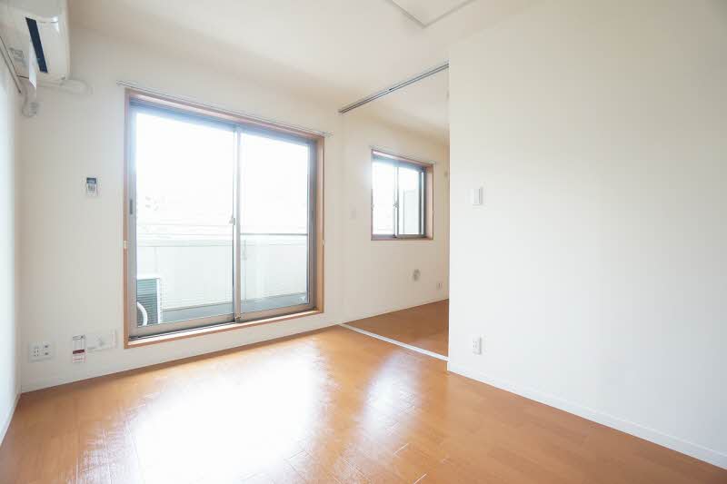 グッドプレイス 302号-3