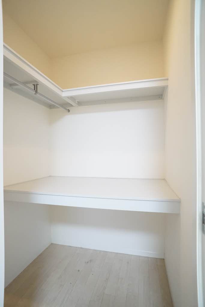 Ｒｏｓｓｏ　Ｂｉａｎｃｏ 201号-7