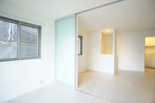 EAST ONE 105号-4