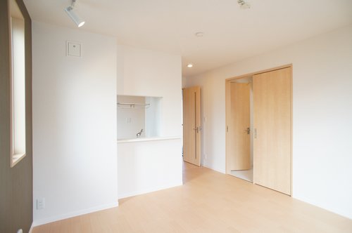 エス・フォーレスト 202号-4