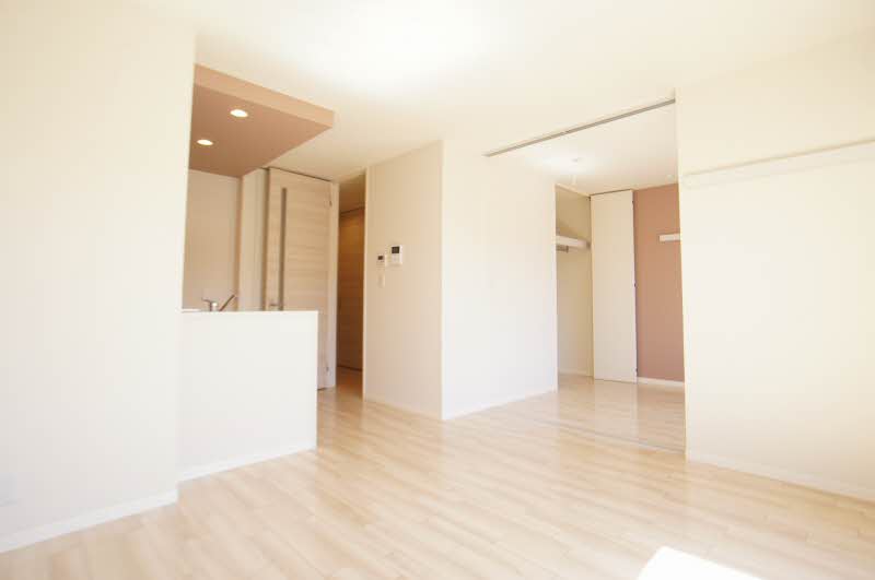 メゾンヴァンベ-ル弐番館 203号-3