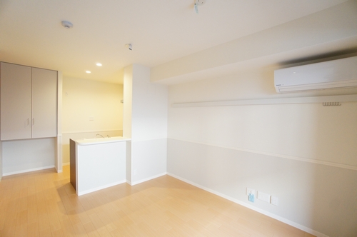 メゾン　ロッソ 205号-2