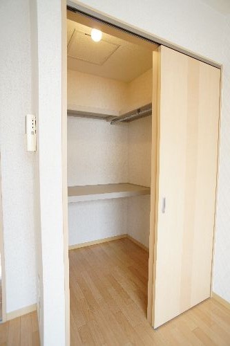 アビタシオン 203号-4