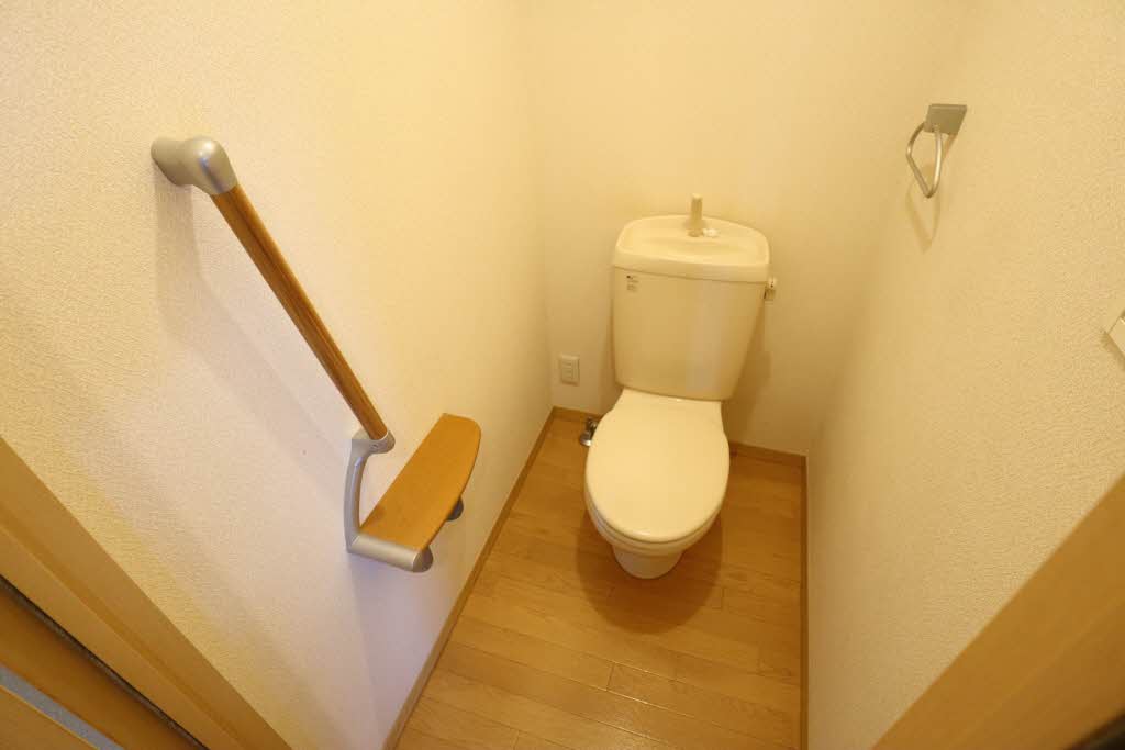 ソレイユ湘南 E 301号-6