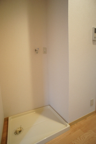 レフィナード鵠沼 Ⅲ 101号-8