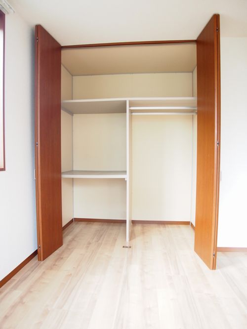 レフィナード鵠沼 Ⅴ 102号-5