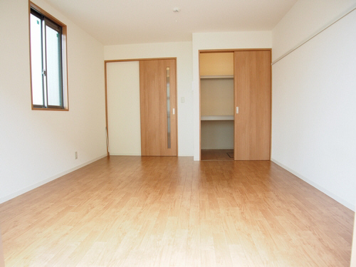 エルムハイツ 102号-2