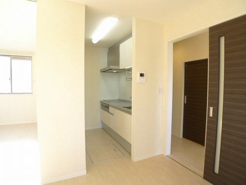 スリジェ湘南 202号-9