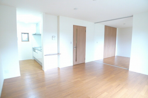 カーサ　リレナ 202号-3