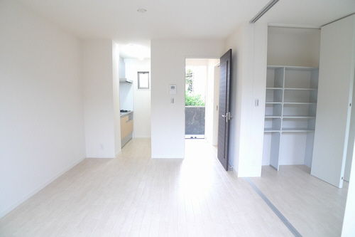 ビオラクオーツ北鎌倉 201号-11