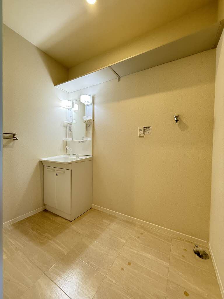 グラン　ヴィスタ 202号-8