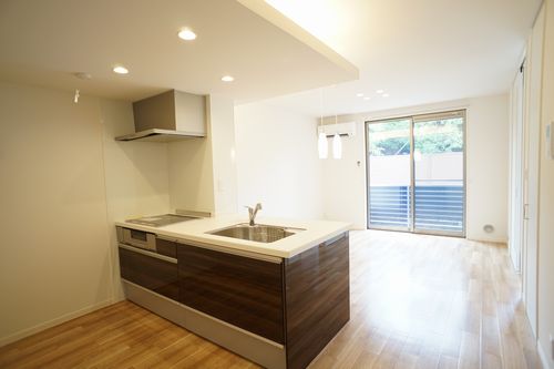 ＵＳＹ由比ヶ浜海岸 105号-2