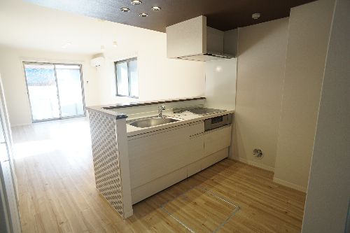 マーレ　エルヴィータ 101号-4