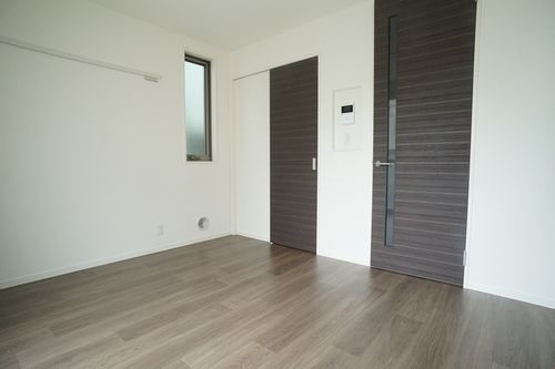 シャーメゾン腰越 101号-3