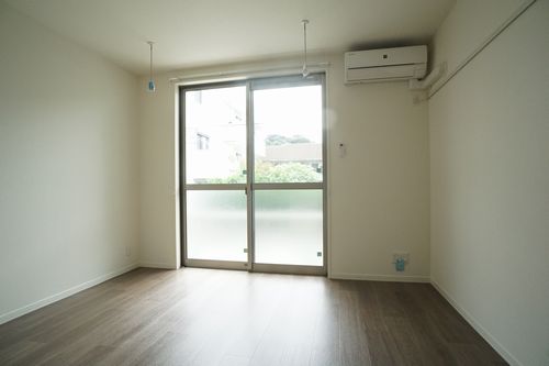 シャーメゾン腰越 101号-4