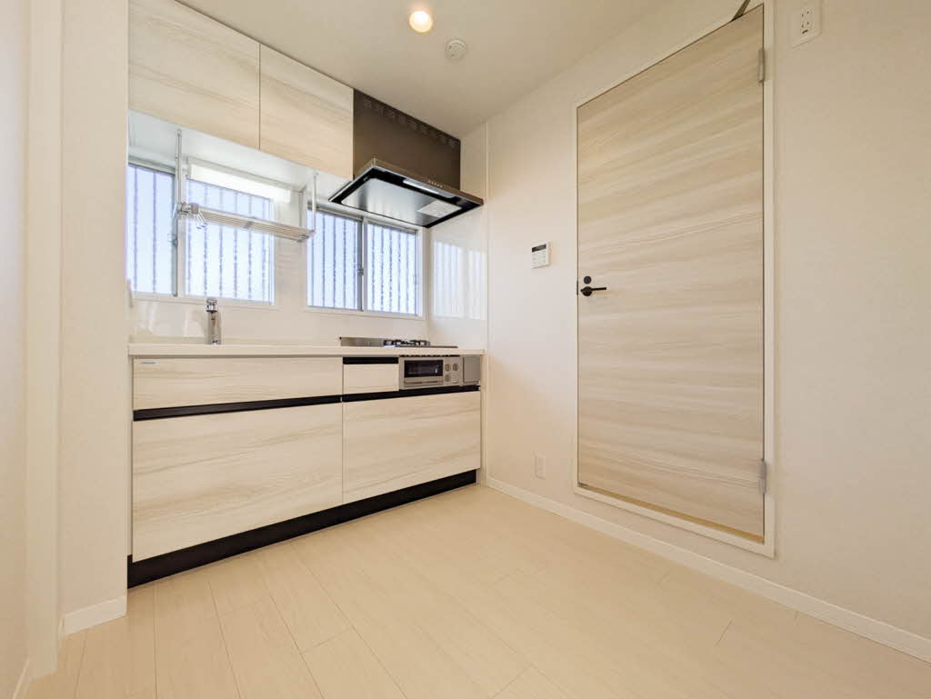 クローバーハイツ 201号-3