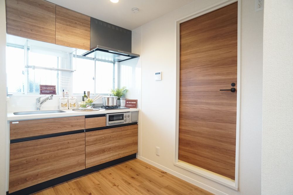 クローバーハイツ 203号-2