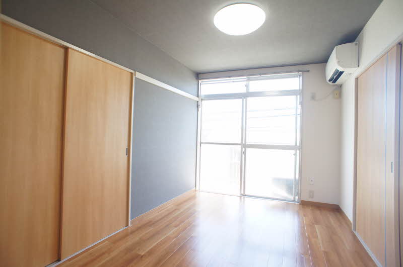 ホワイトハイム　Ｂ 202号-2