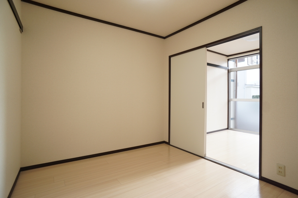 ハイツ村上 102号-6