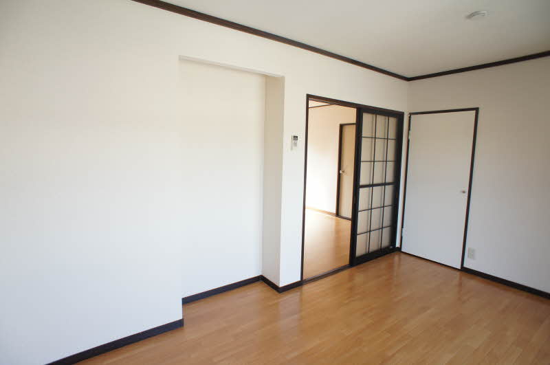 ハイツ美峰 202号-5