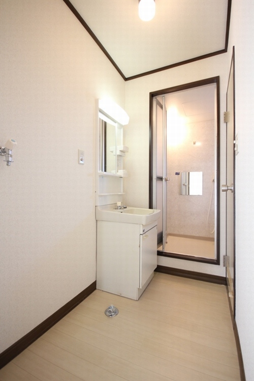 センターヒルズ池の端 C 102号-9