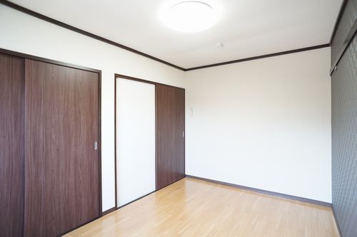 メゾン城山 205号-4
