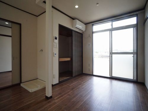 グリーンライト 103号-4