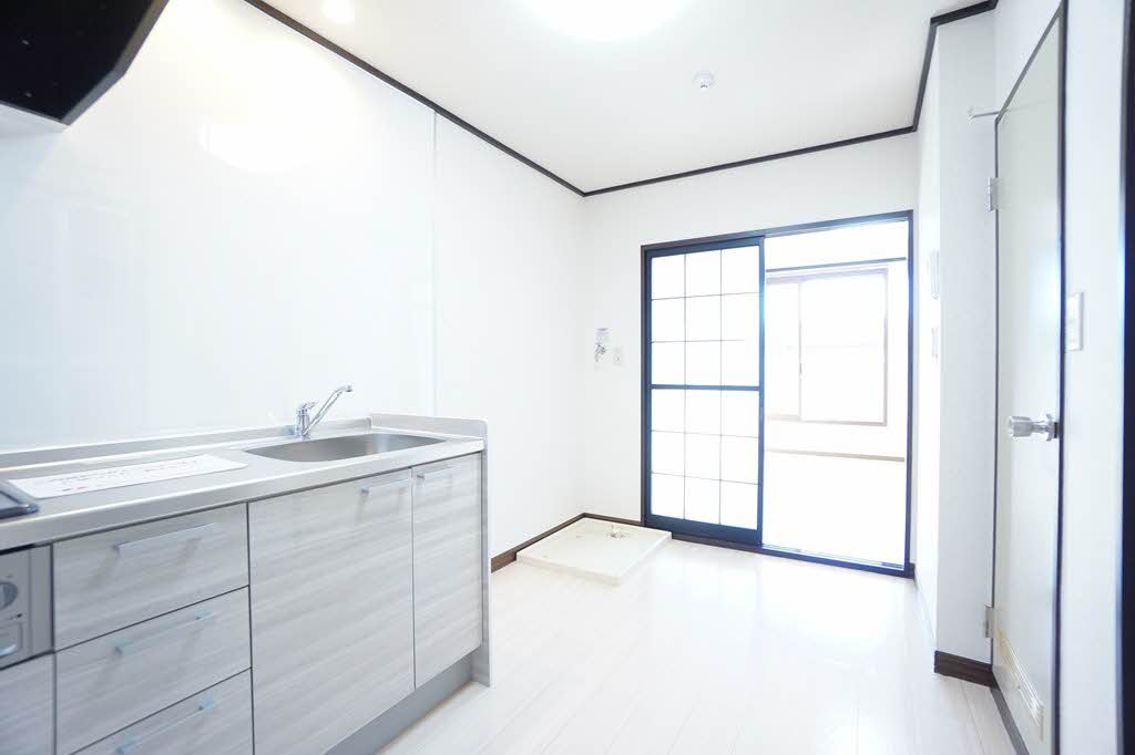 ハイツアゼリア 201号-4