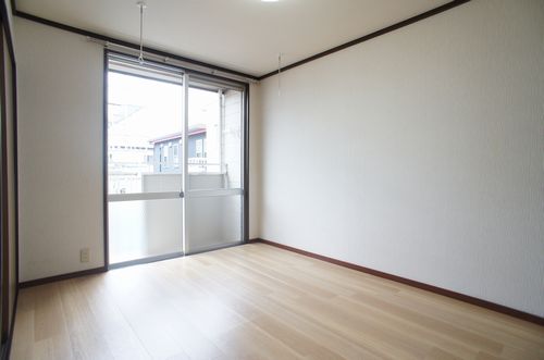 カミーリア・レジデンス 205号-4