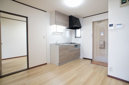 カミーリア・レジデンス 205号-7