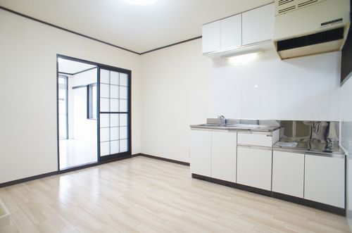 タウニーおかべ 101号-2