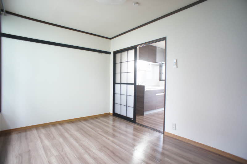 コーポエレガンス B 202号-3